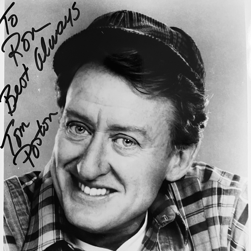 TOM POSTON Signed 8x10 / GEORGE UTLEY on “Newhart” / MORK & MINDY, Steve Allen